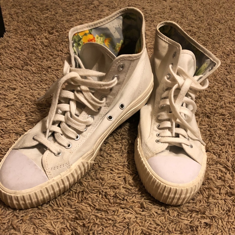 Men’s white PF Flyers